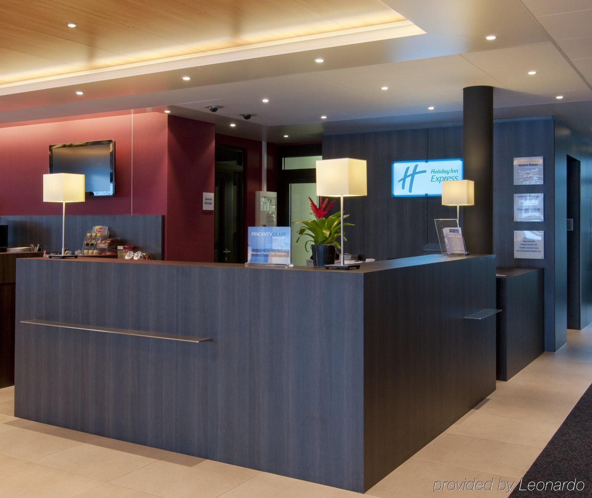 Holiday Inn Express Zuerich Airport By Ihg Rumlang Interior photo
